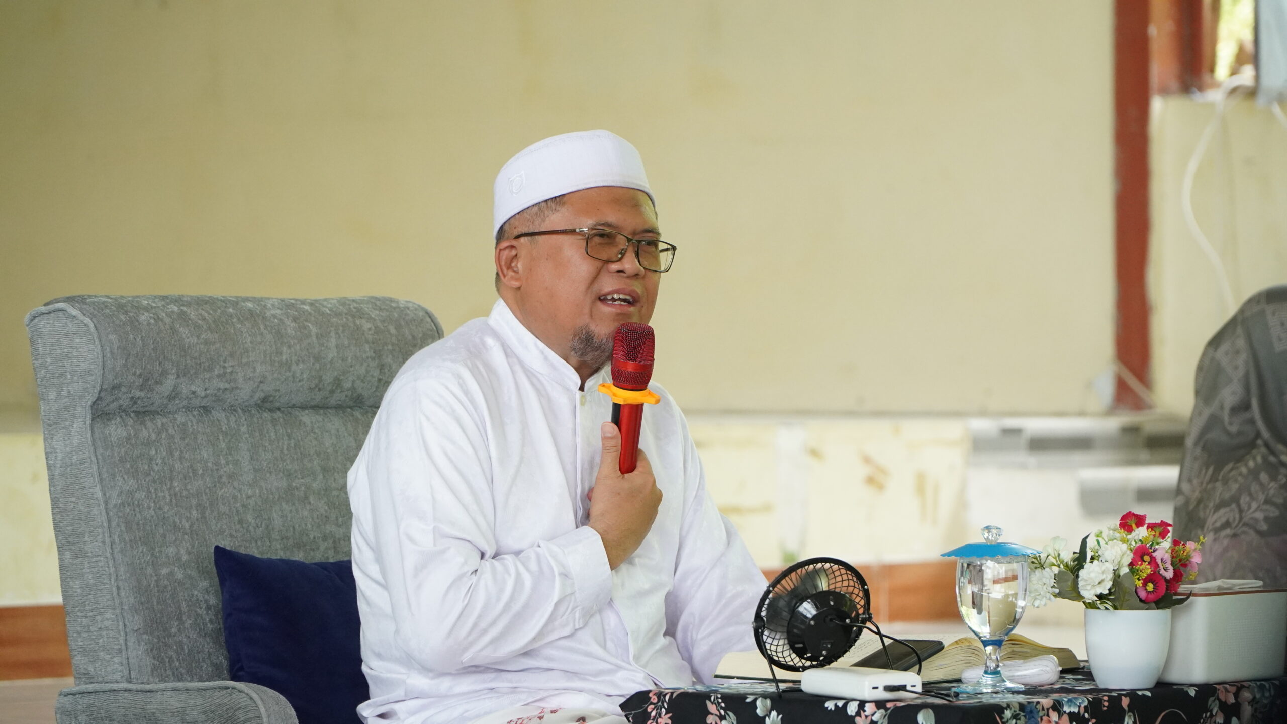 Menjaga Hidayah, Menguatkan Amal Saleh