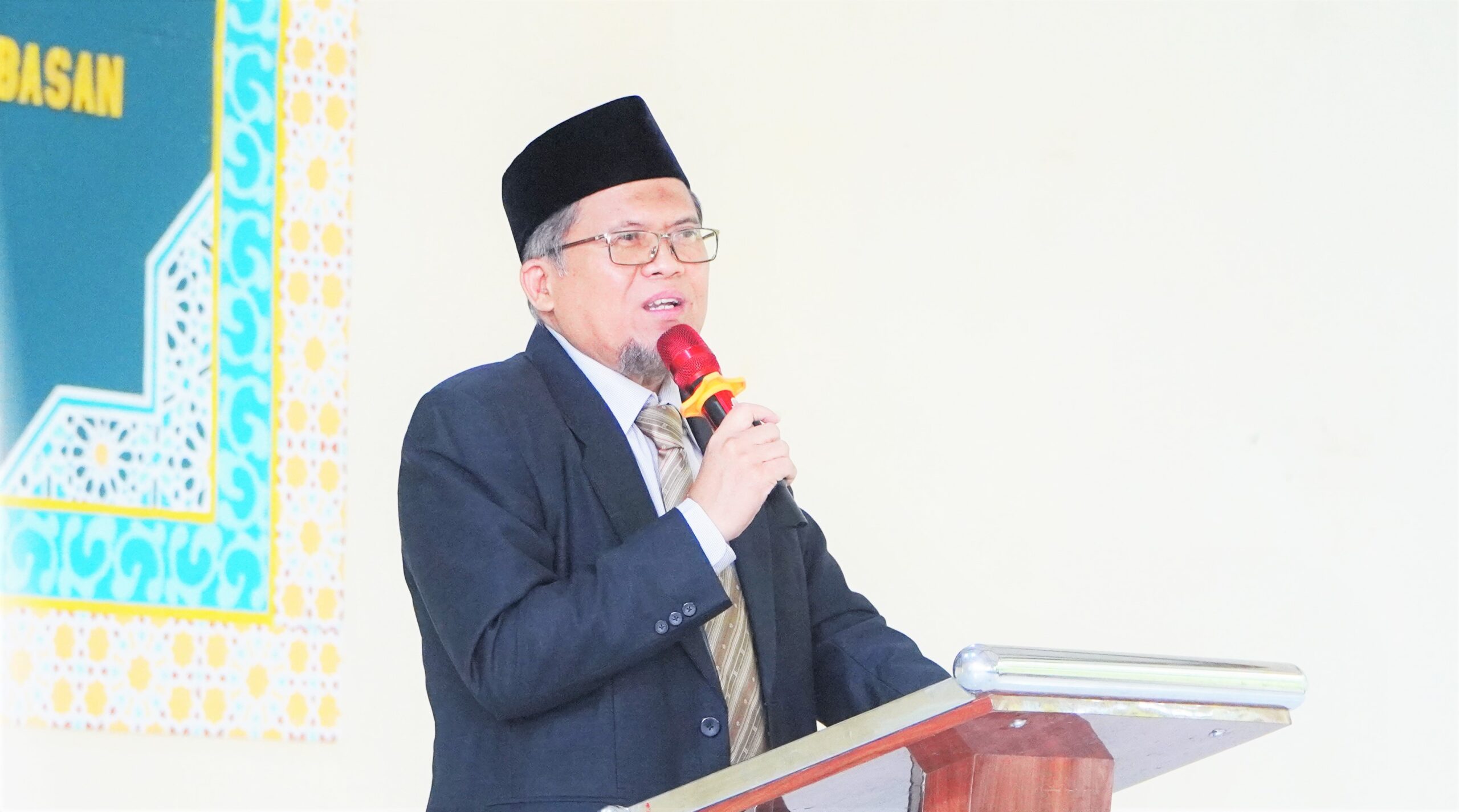 Dalam Sabar dan Salat, Ada Kekuatan yang Tak Terlihat