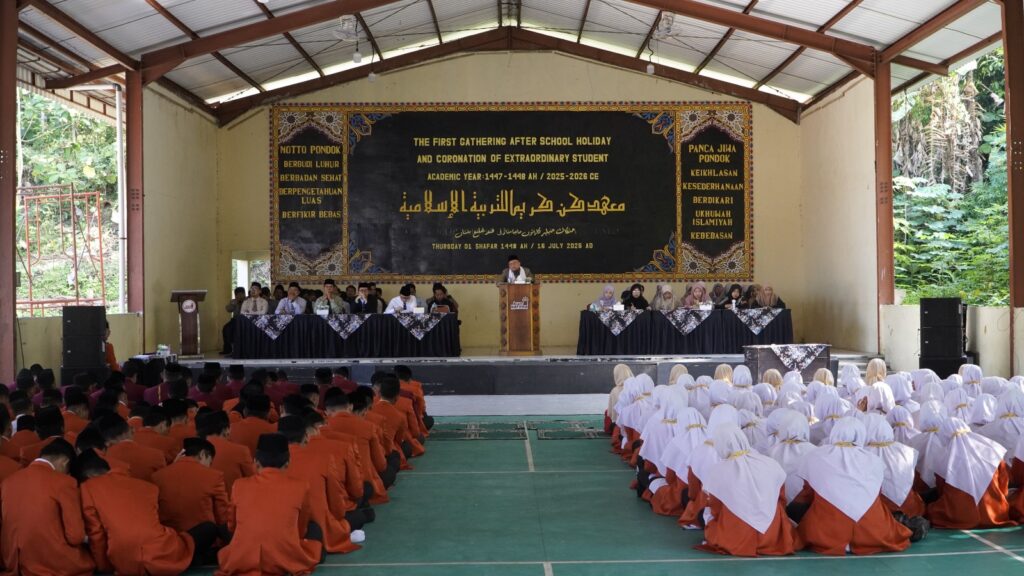 Kumpul Perdana Pascalibur, Pimpinan Tekankan Pentingnya Meluruskan Niat Menuntut Ilmu